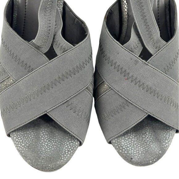 VTG Mob Wife Strappy Peep Toe Shiny 5" Heels Size 7 Gray Stretchy Pin Up Boudoir - Picture 4 of 7